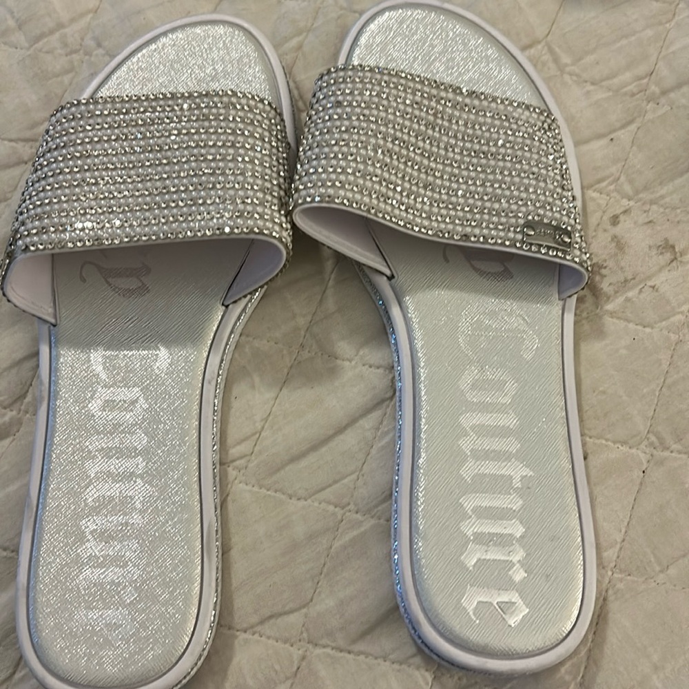 Juicy Couture slide sandals